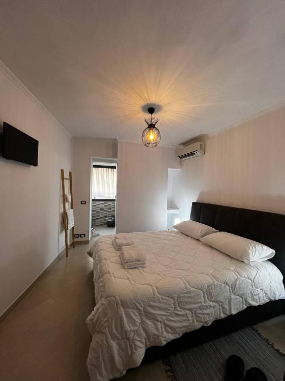 Xhelo's Rooms Xhelo's Rooms