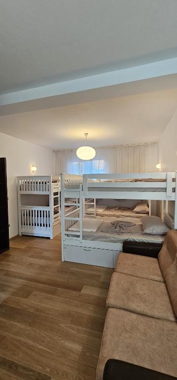 I hostel I hostel
