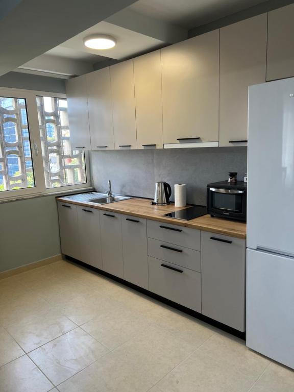 Apartment in Skanderbeg Square - Tirana Center 2 Apartment in Skanderbeg Square - Tirana Center 2