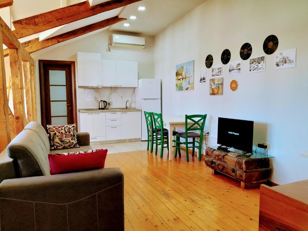 Central Loft Central Loft