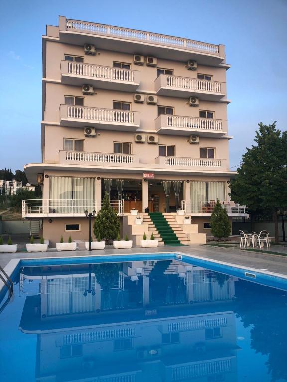 Relax Apartment & Hotel