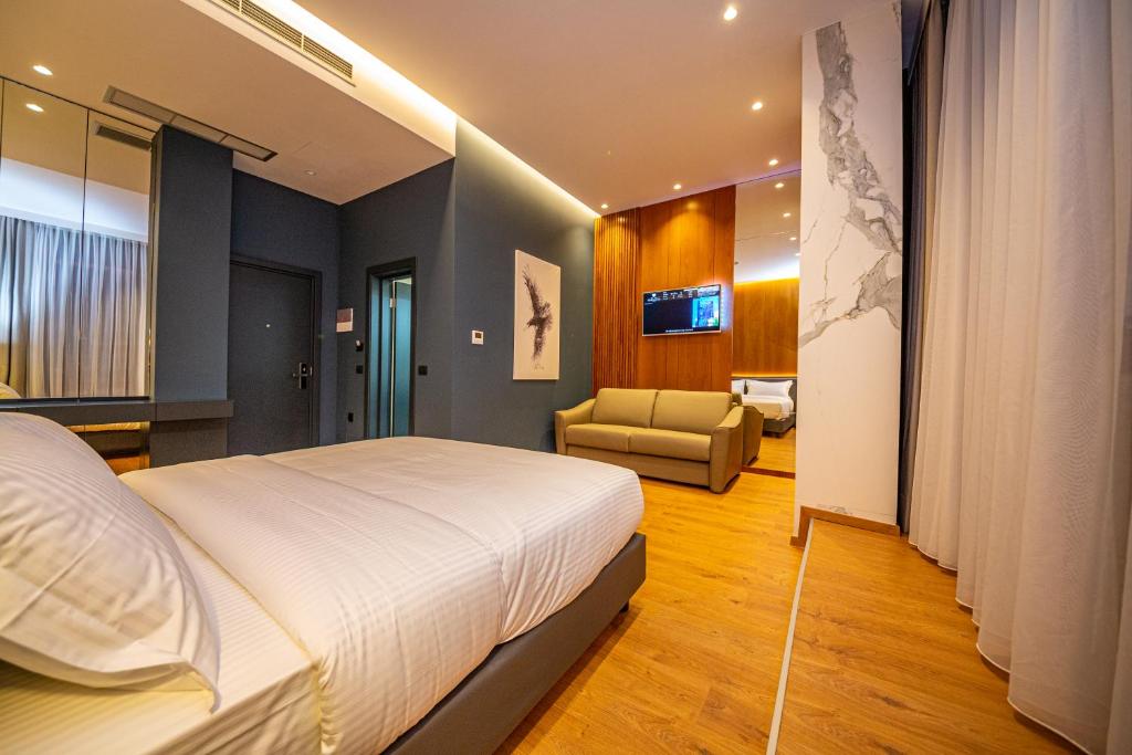 Black Diamond Hotel Black Diamond Hotel