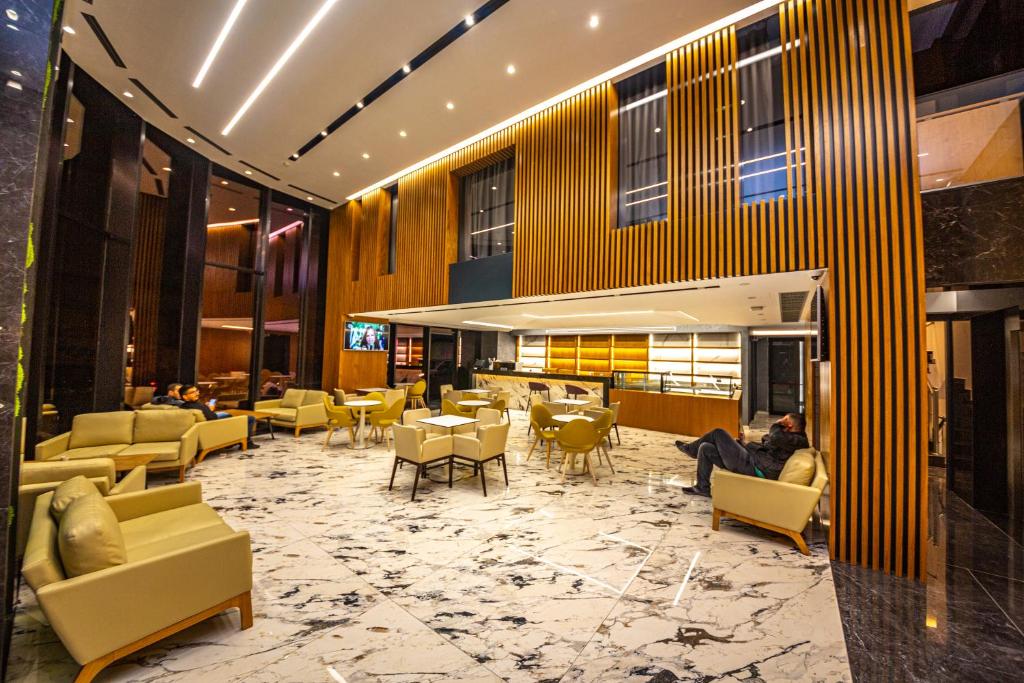 Black Diamond Hotel Black Diamond Hotel