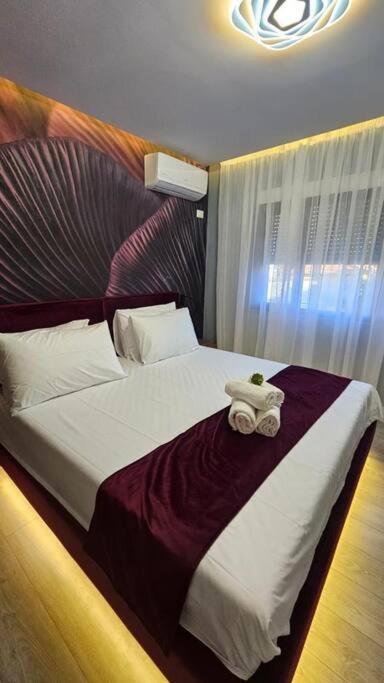 City Center Apartment Rruga Shyqyri Bërxolli City Center Apartment Rruga Shyqyri Bërxolli