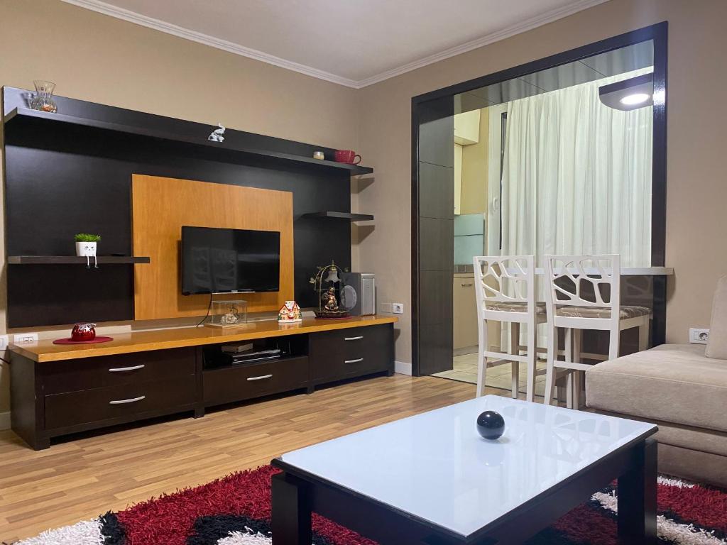 Ring Apartment Ring Apartment