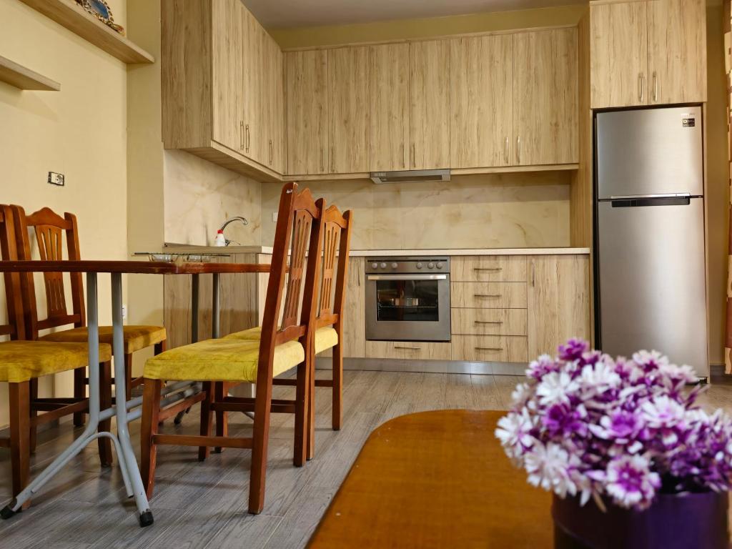 Moza Apartment