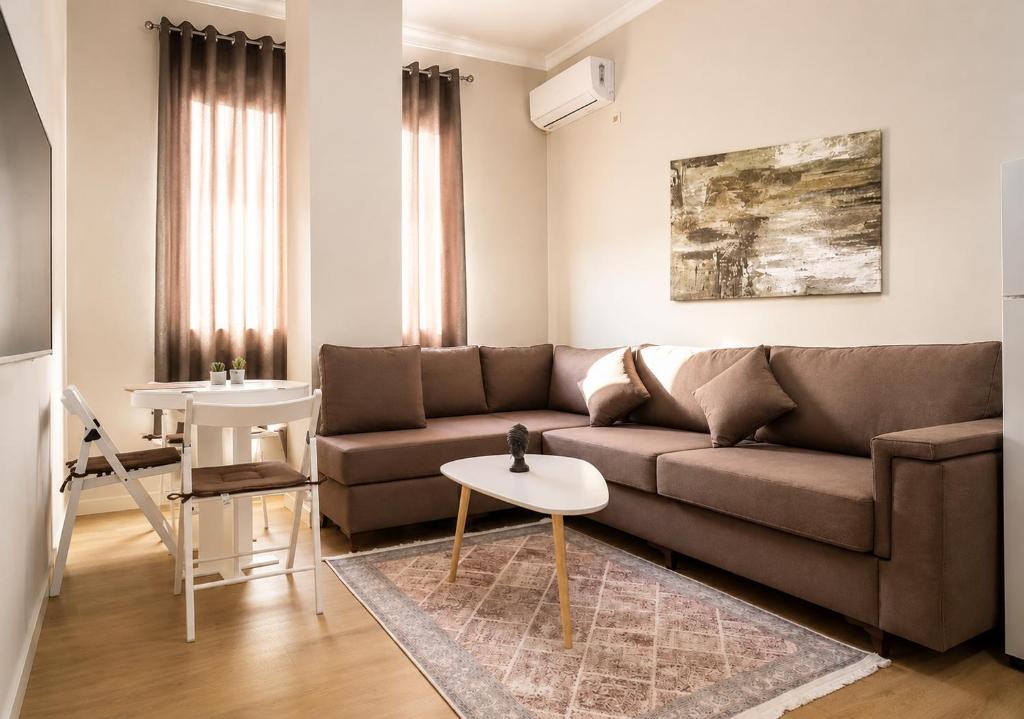 Home Inn Apartment 2 near City Center Home Inn Apartment 2 near City Center