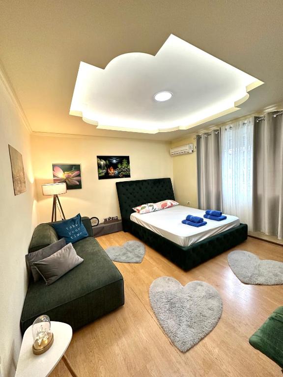 New Baazar Escape Home