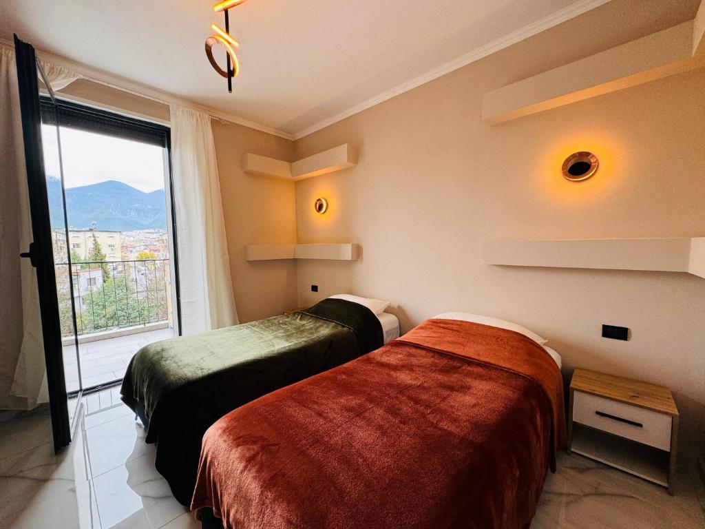 Tirana - GGpremiumstays deluxe - 2 double bedrooms luxury apartment with balcony
