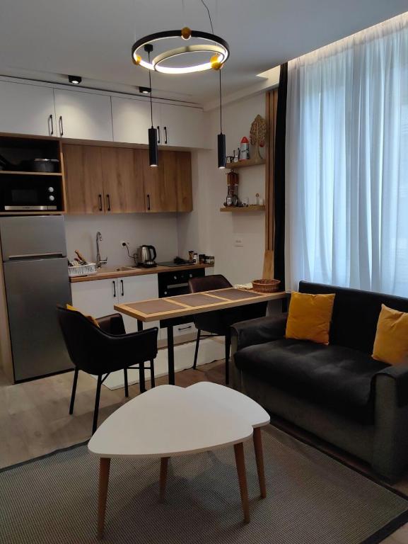 2A New Bazaar Apartment 2A New Bazaar Apartment