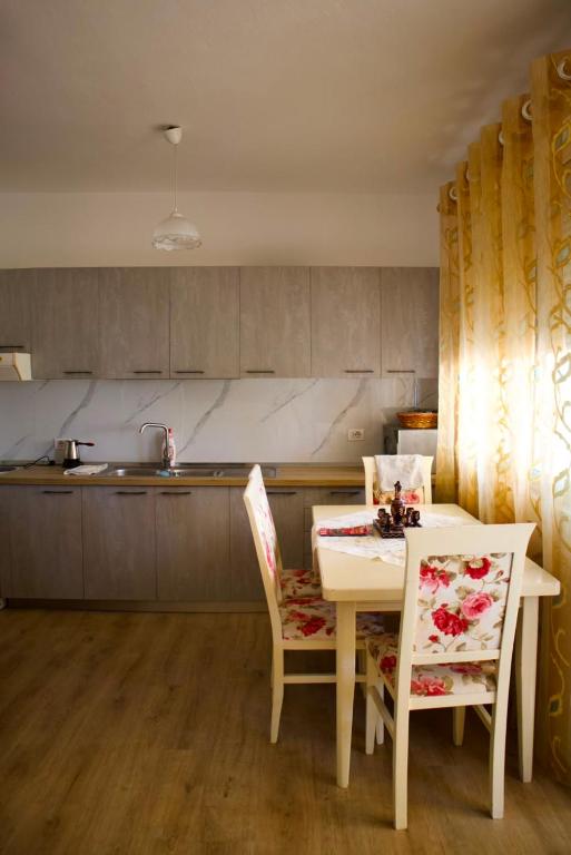 Osho Apartment Osho Apartment