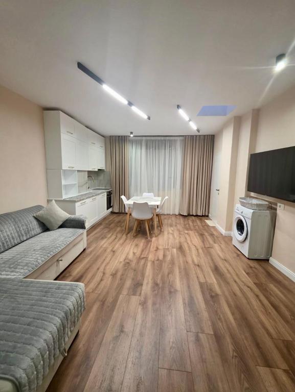 City Center Apartment Rruga Reshit Çollaku