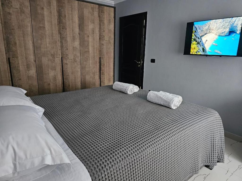 Edi's Apartments-Cozy stay in the center Edi's Apartments-Cozy stay in the center