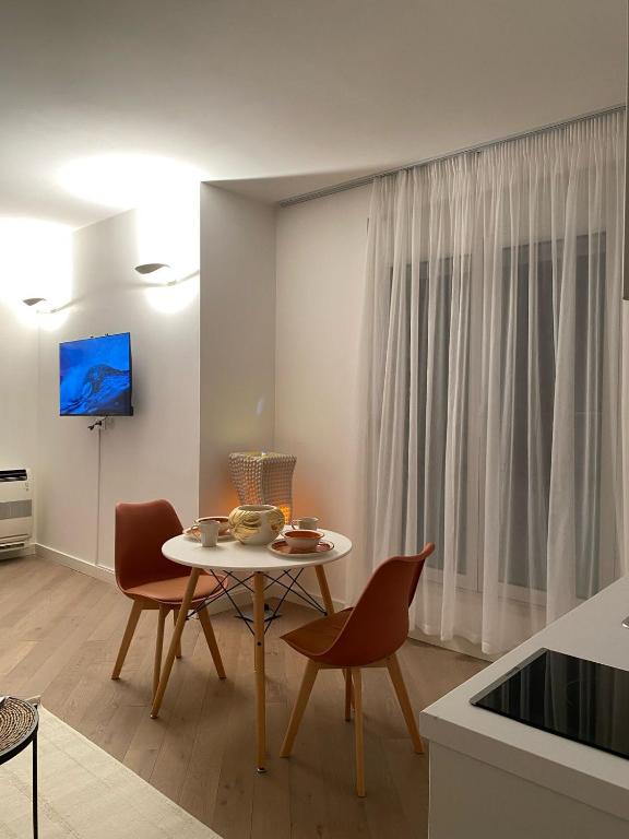 Main apartment Bllok 2 Main apartment Bllok 2