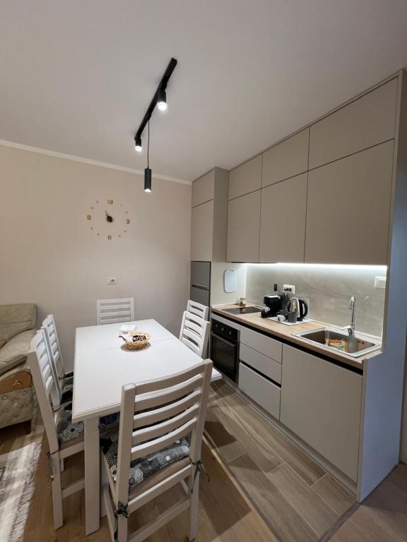 Bellavista Qerret Apartments Bellavista Qerret Apartments