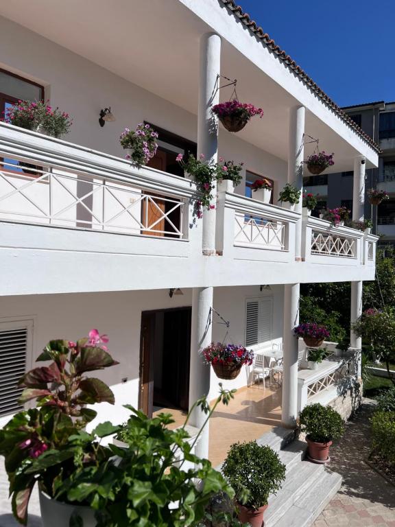 White Star Villa - Studio Apartments with Parking White Star Villa - Studio Apartments with Parking