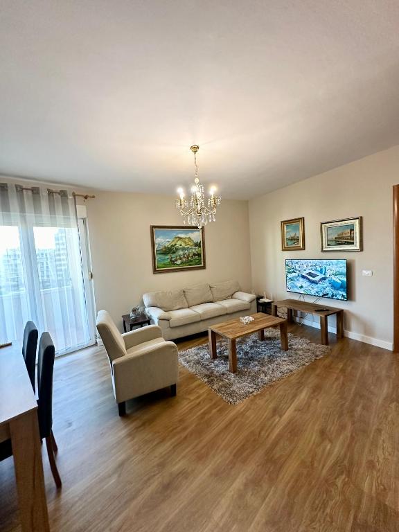 KK apartment Air Albania-centrally located