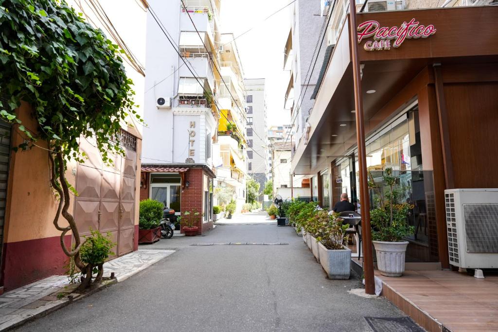 Cozy apartment in the heart of Tirana ! Cozy apartment in the heart of Tirana !