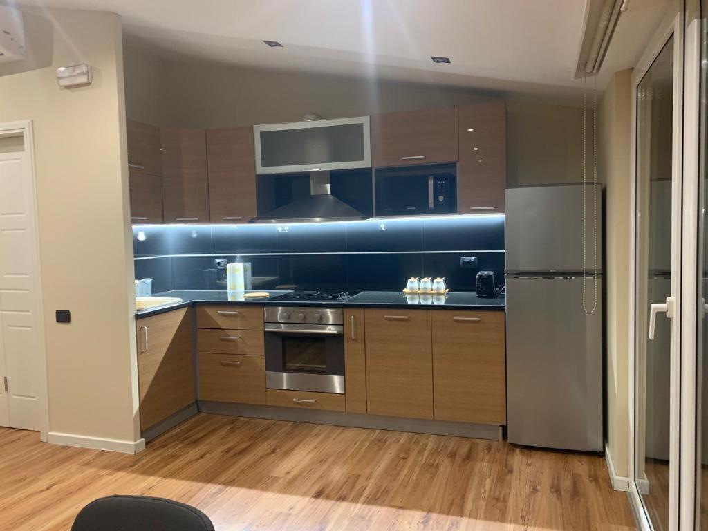 4E Apartment 4E Apartment