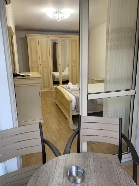 Comfort Apartment Tirana Center Comfort Apartment Tirana Center