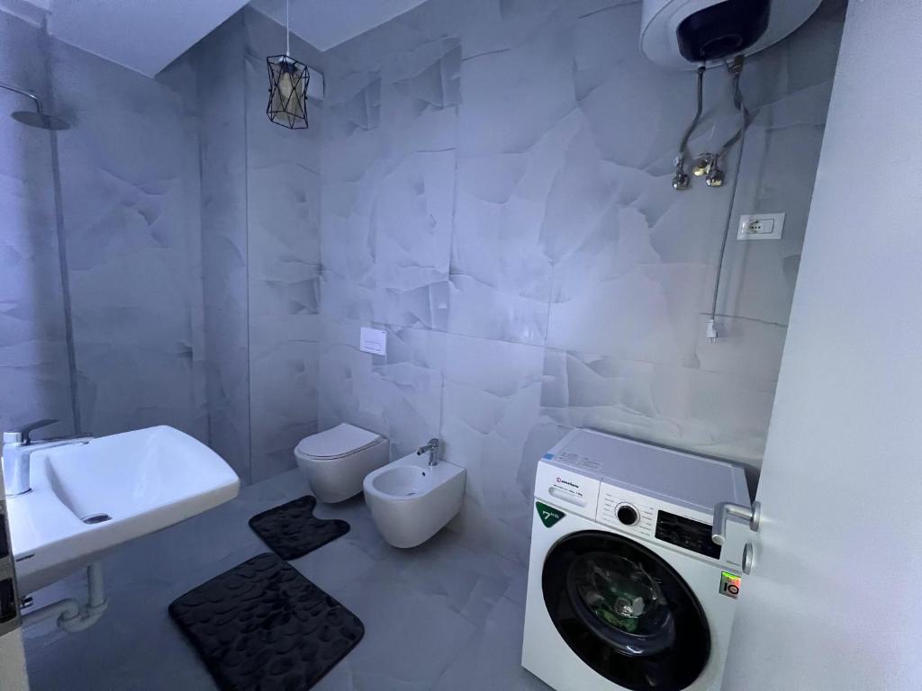 Richi`s Guest House II
