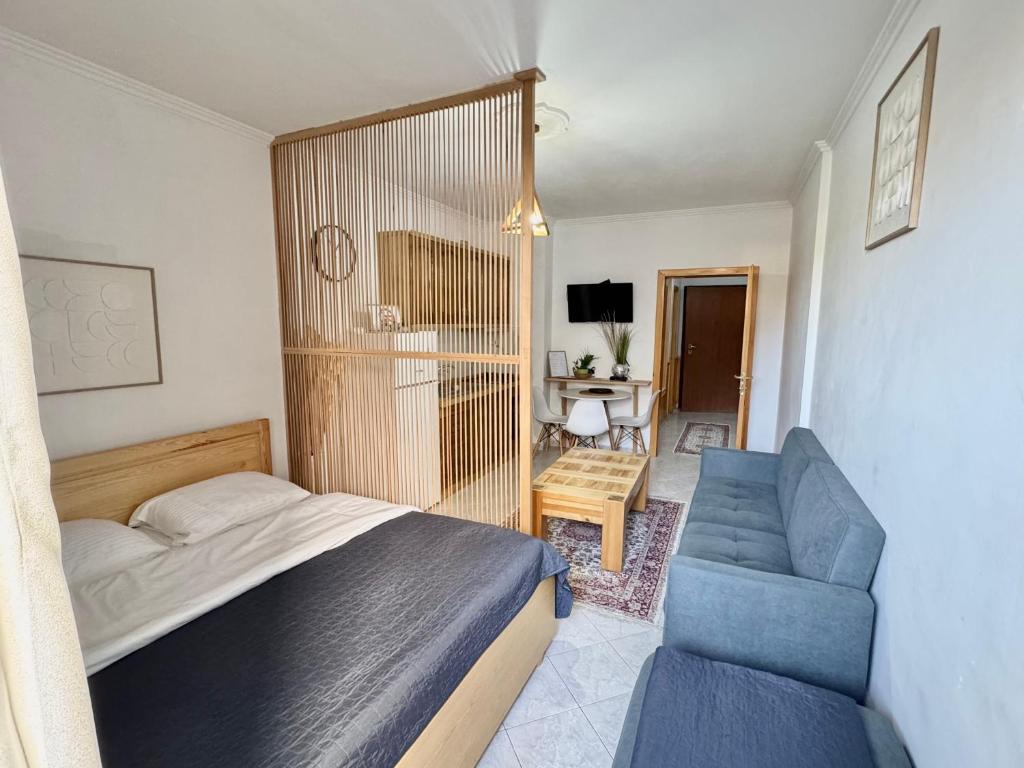 Studio Astir Studio Astir