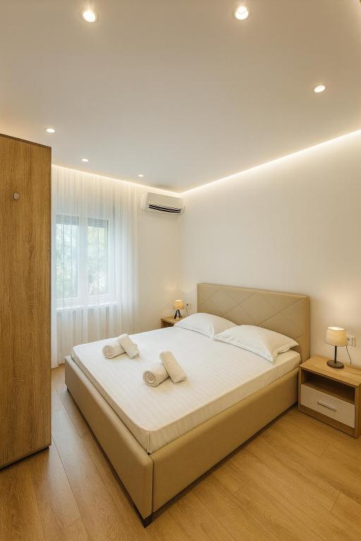 Modern Apartment Blloku Area Self Check-In