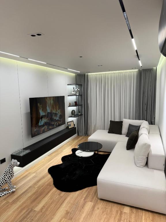 8th Floor Luxury Apartment Tirana 3 8th Floor Luxury Apartment Tirana 3