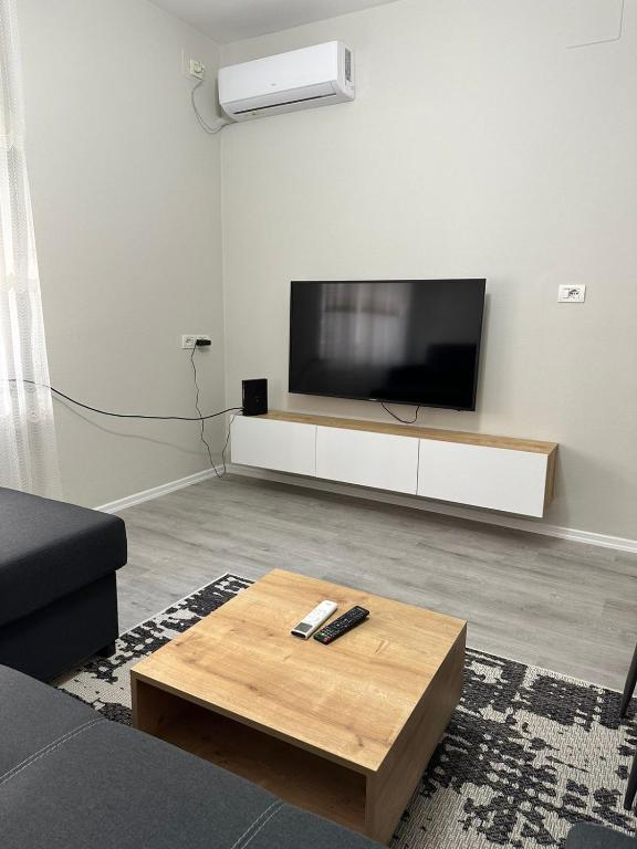 Just renovated apartment in the city center Just renovated apartment in the city center