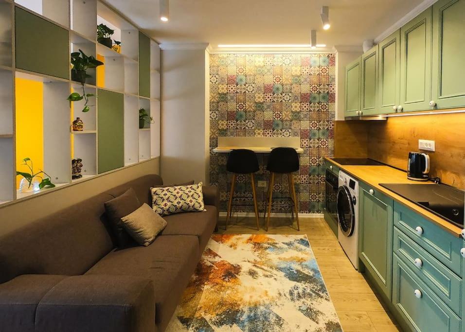 Central Flower Studio Apartment 3 Central Flower Studio Apartment 3